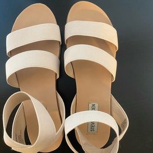 Steve Madden tan sandals